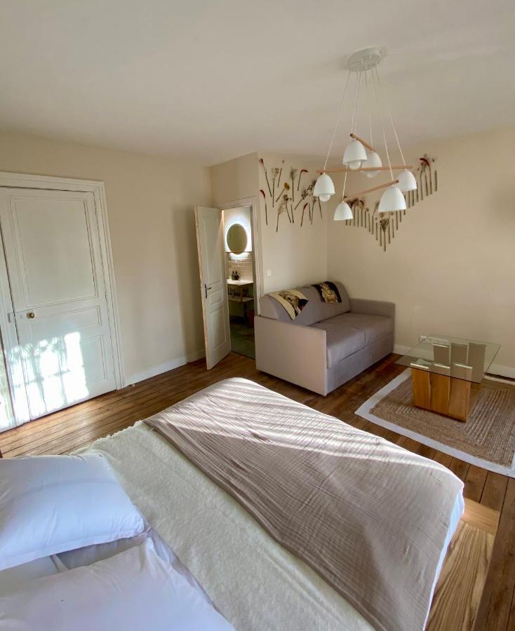 Aux Jolies Sources Bed & Breakfast Saint-Aubin-sur-Scie Екстериор снимка